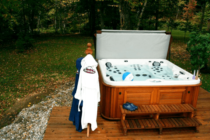 Arctic Spas Hot tub in the backyard