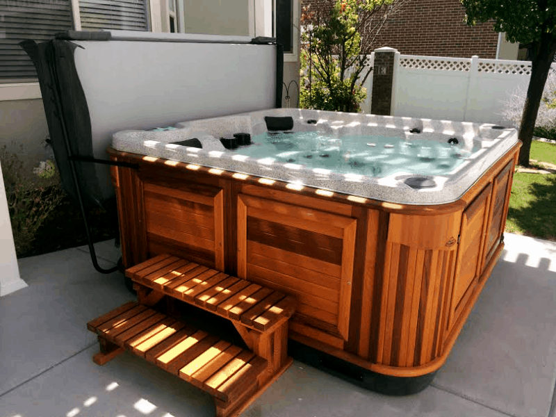 Arctic Spas Hot tub in the backyard